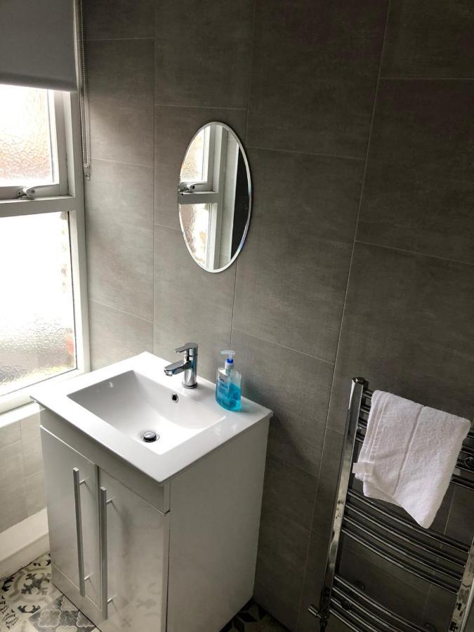 Beautiful Historic 1870 Home Fully Renovated & Modernised Belfast Eksteriør billede